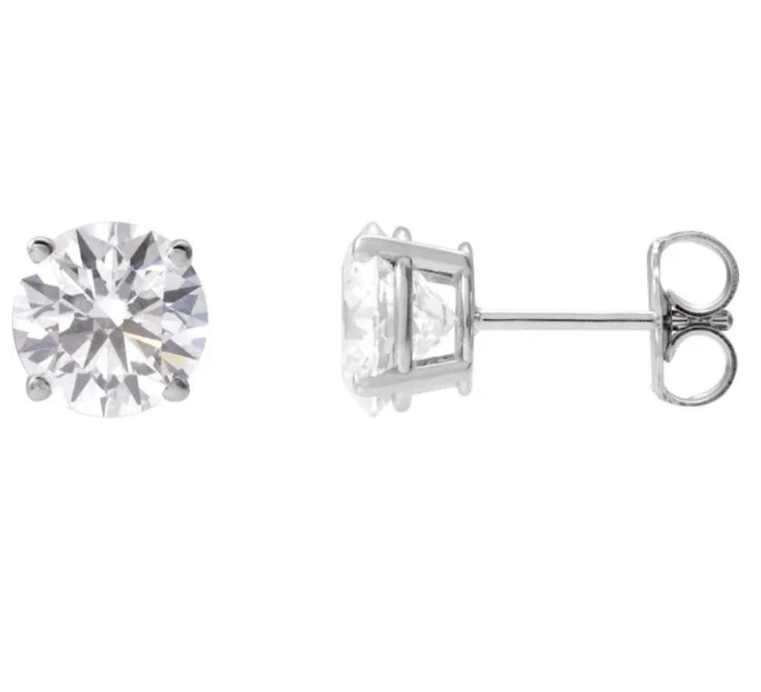 3.00ctw 14kt White gold stud earrings.