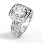 Madison Oval Cut Lab Grown Diamond Platinum Engagement Ring - View 4