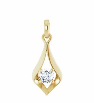 A pendant, white gold & lab grown diamond.