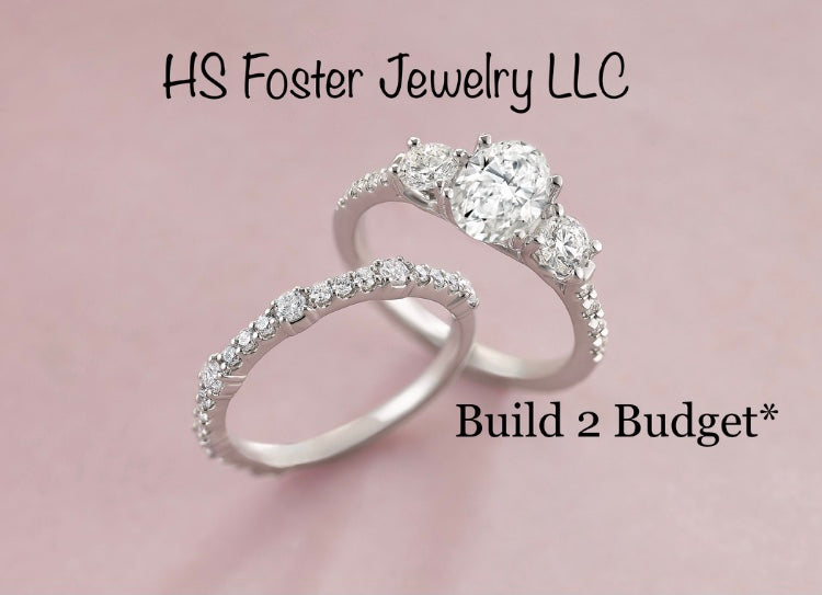14kt white gold engagement ring. Featuring natural diamonds.