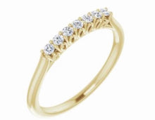 Load image into Gallery viewer, Diamond band rose gold lab grown diamonds