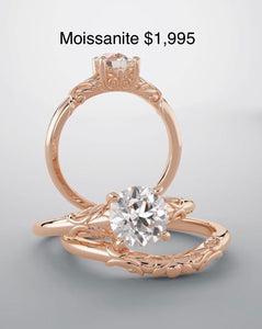 Bridal set in rose gold and moissanite.