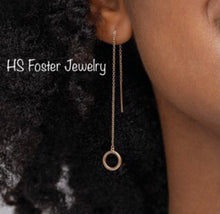 Load image into Gallery viewer, 14kt yellow gold geometric chain earrings.