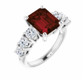 Color gem ring garnet & diamonds
